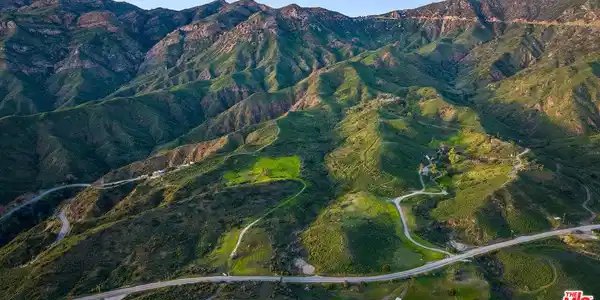 34335 Mulholland