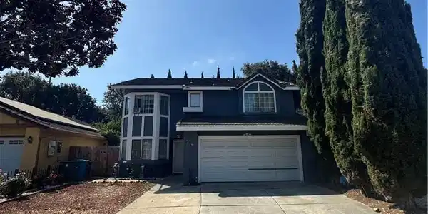 475 Whitney Avenue