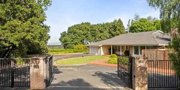 140 Northridge
