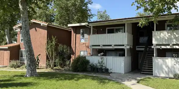 1300 Saratoga Avenue