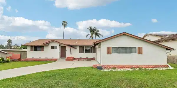 516 Carla Ave