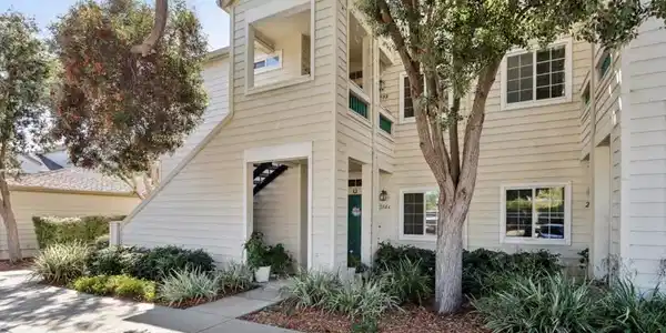 2508 Hastings Shore Lane