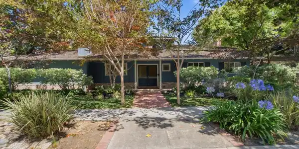 771 Center Drive