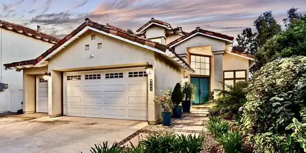 4521 Tarantella Lane