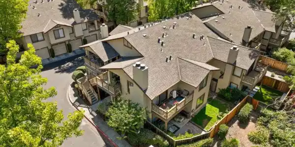 38694 Huntington Circle