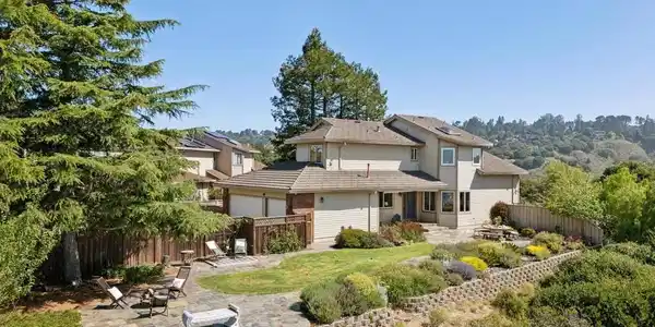 5028 CRYSTAL RIDGE COURT