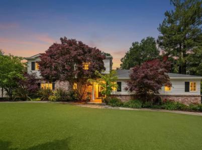 300 Uplands Drive