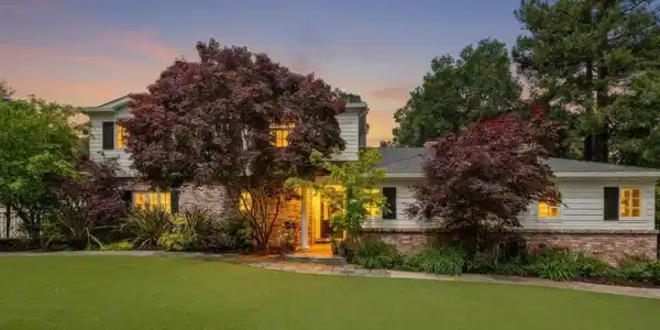300 Uplands Drive