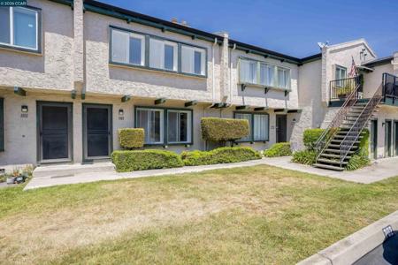 1031 Clyde Ave