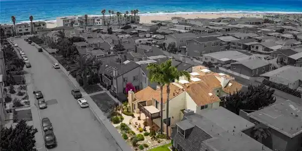 5413 Driftwood Street