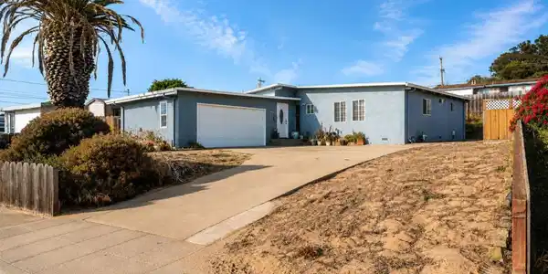 2050 Lassen Street