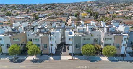 1823 S Mesa
