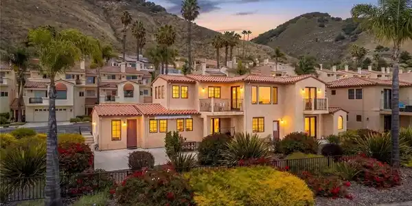 2081 Costa Del Sol