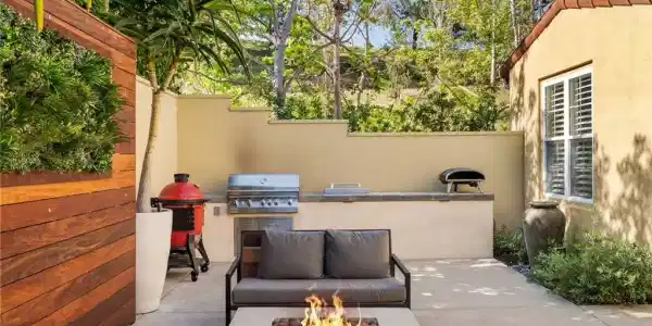 82 Bower Tree