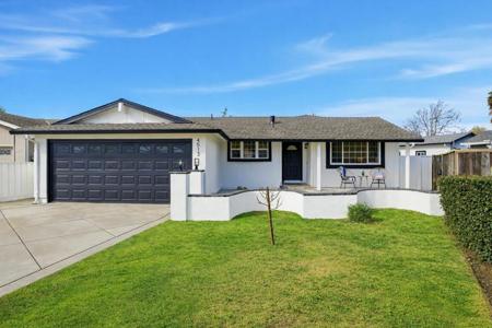 4513 Birchwood Court
