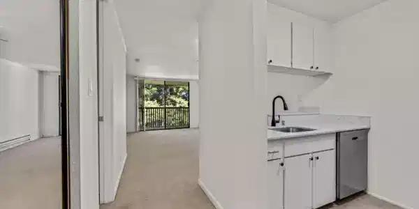 1324 Shelter Creek Lane