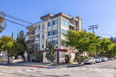 2201 Virginia Street