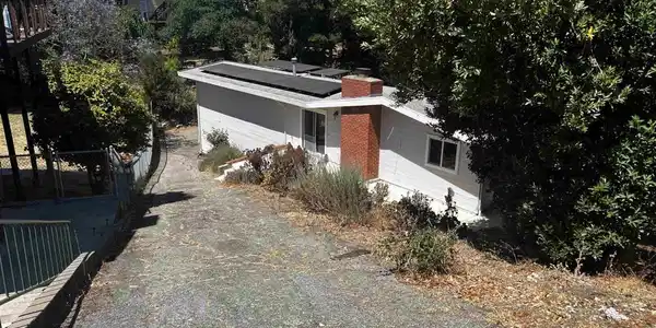 58 Pomona St