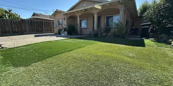 29 DELTA DR
