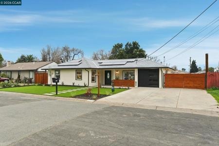 2361 2361 Bedford Rd