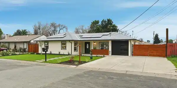 2361 2361 Bedford Rd
