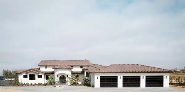 467 Del Sur Drive