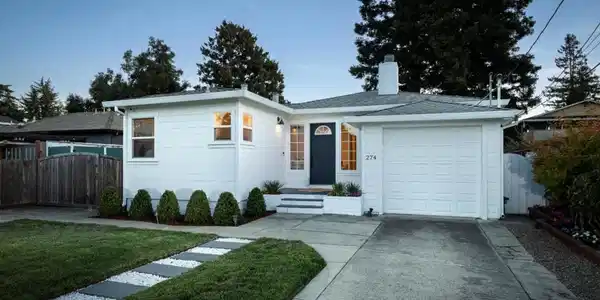274 Roble Avenue
