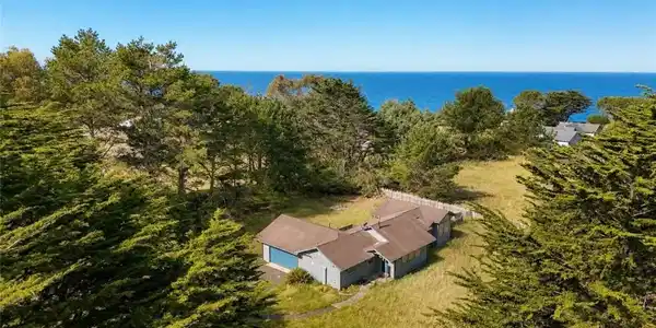 34201 Pacific Reefs Road