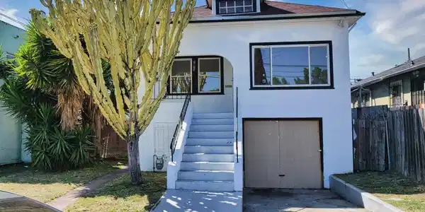 1475 70Th Ave