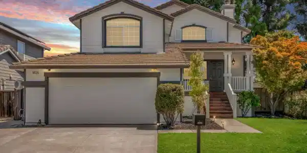 5521 Crimson Cir