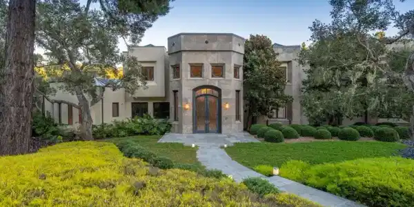 3360 Kingsley Court