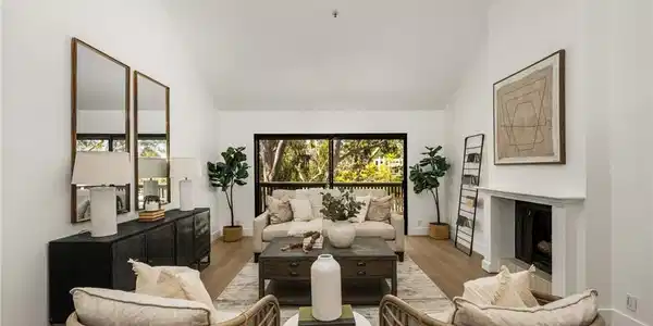 9 Canyon Island Drive