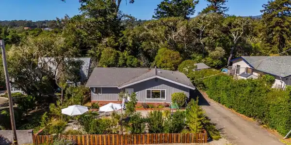 771 Seacliff Drive