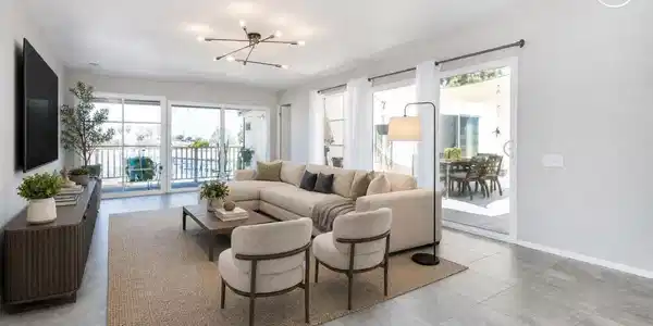3621 S Vista Campana