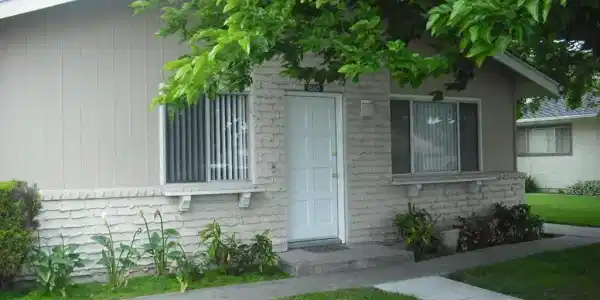 650 W Hemlock Street