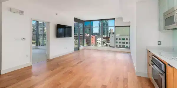 575 6th Ave