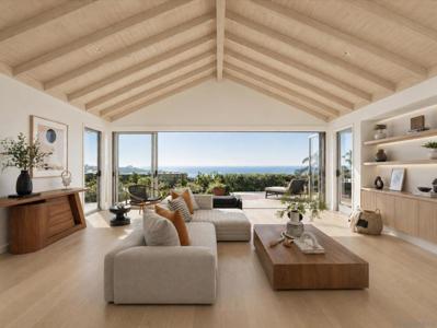 2586 Calle Del Oro