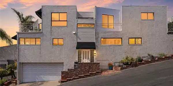 1130 Del Mar Avenue