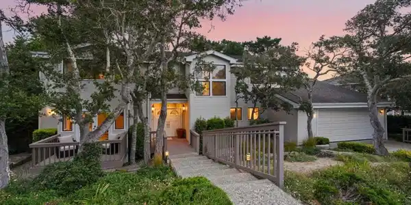 8 Cramden Drive