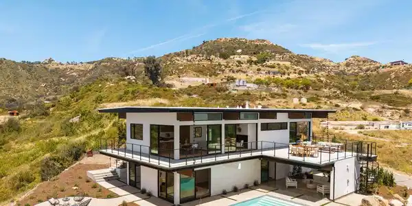2165 E Little Las Flores Road