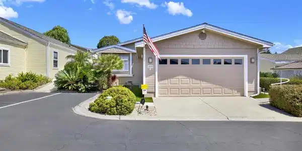 4468 Topaz Ln