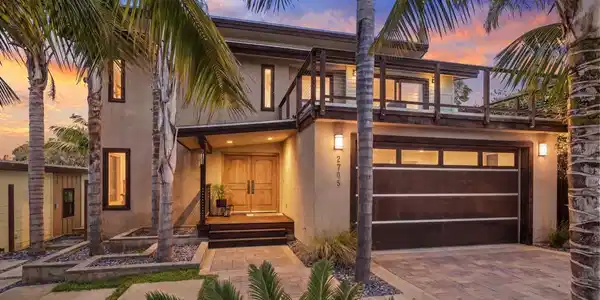 2705 Highland Drive