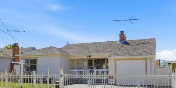 16311 Ria Dr