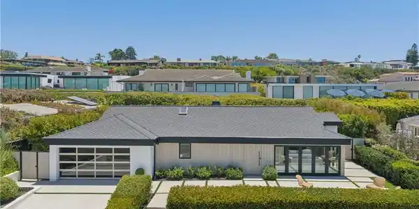 1120 White Sails Way