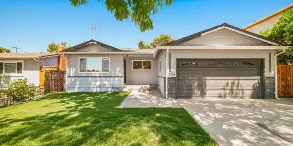 300 N Park Victoria Drive
