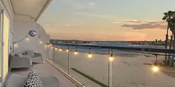3500 Bayside