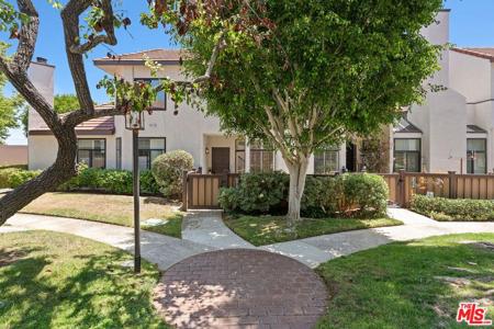 4412 Emerald Street
