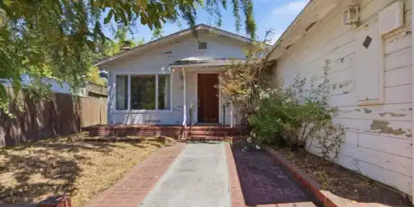 1527 Madeira Drive