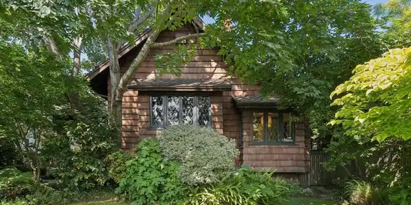 17 Eucalyptus Road