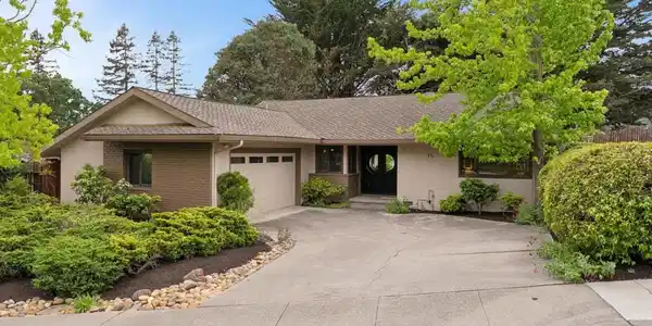 15 Christopher Ct.